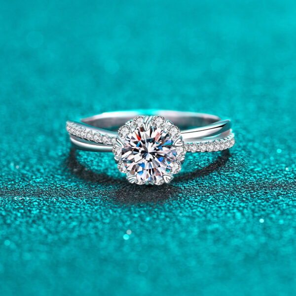 ‘Celin’ 1-Carat Moissanite Ring Platinum 950 - Image 2