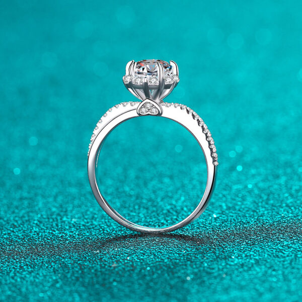 ‘Celin’ 1-Carat Moissanite Ring Platinum 950 - Image 3