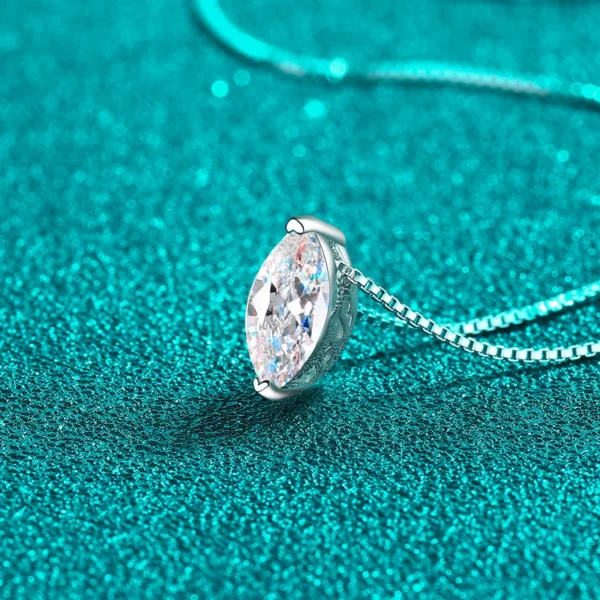 'Fracti' 1-Carat Moissanite Diamonds 925 Silver Necklace - Image 4