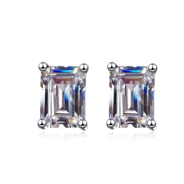 'Ora' 2-Carat Moissanite Diamond Emerald Radiant Cut Earring