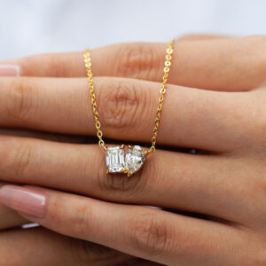 Vinco 2-Carat Pear & Emerald Moissanite Necklace | Adjustable Length 18K Gold Plated alternate view