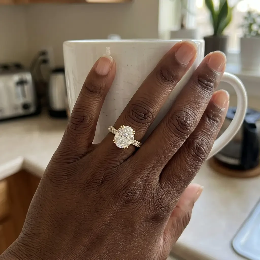 Elara oval ring worn
