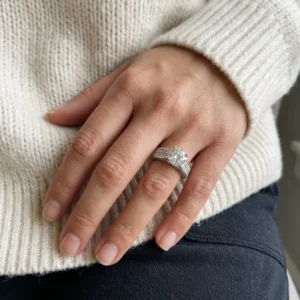 Valora Round Moissanite Pavé Ring alternate view